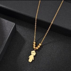 Gold Pendant Necklace